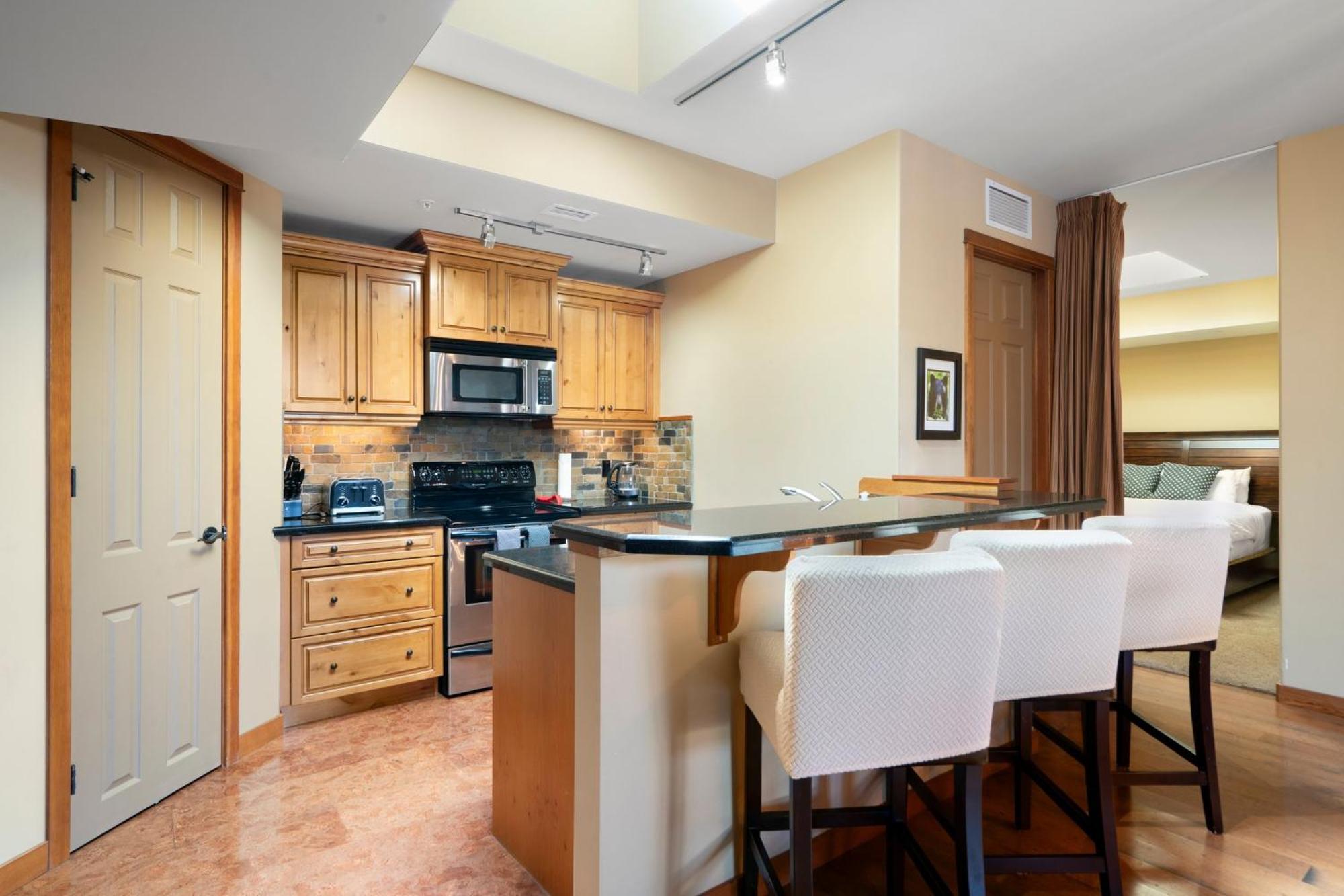 Cascade Penthouse By Canadian Rockies Vacation Rentals Κάνμορ Εξωτερικό φωτογραφία